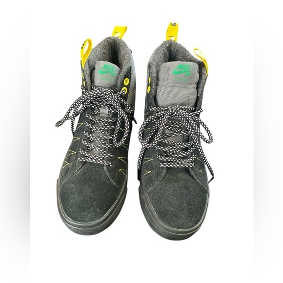 Nike SB Zoom Blazer Mid Cool Grey Oregon Yellow Green Acclimate - Picture 3 of 5